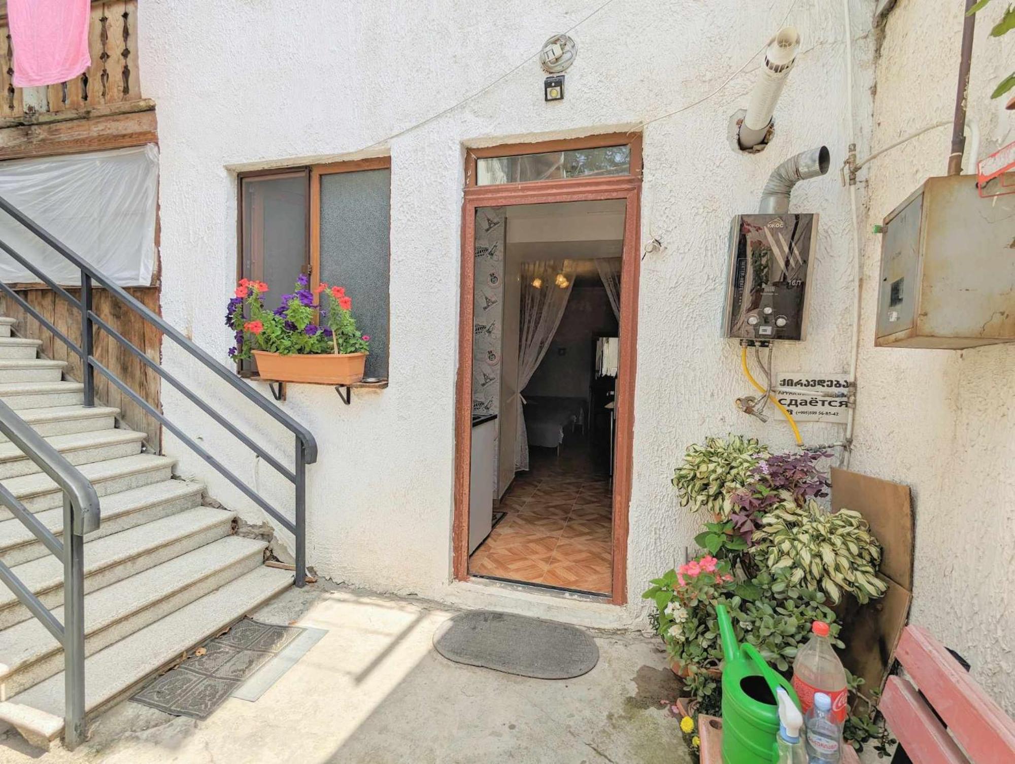 Paata'S Guesthouse 博尔若米 外观 照片