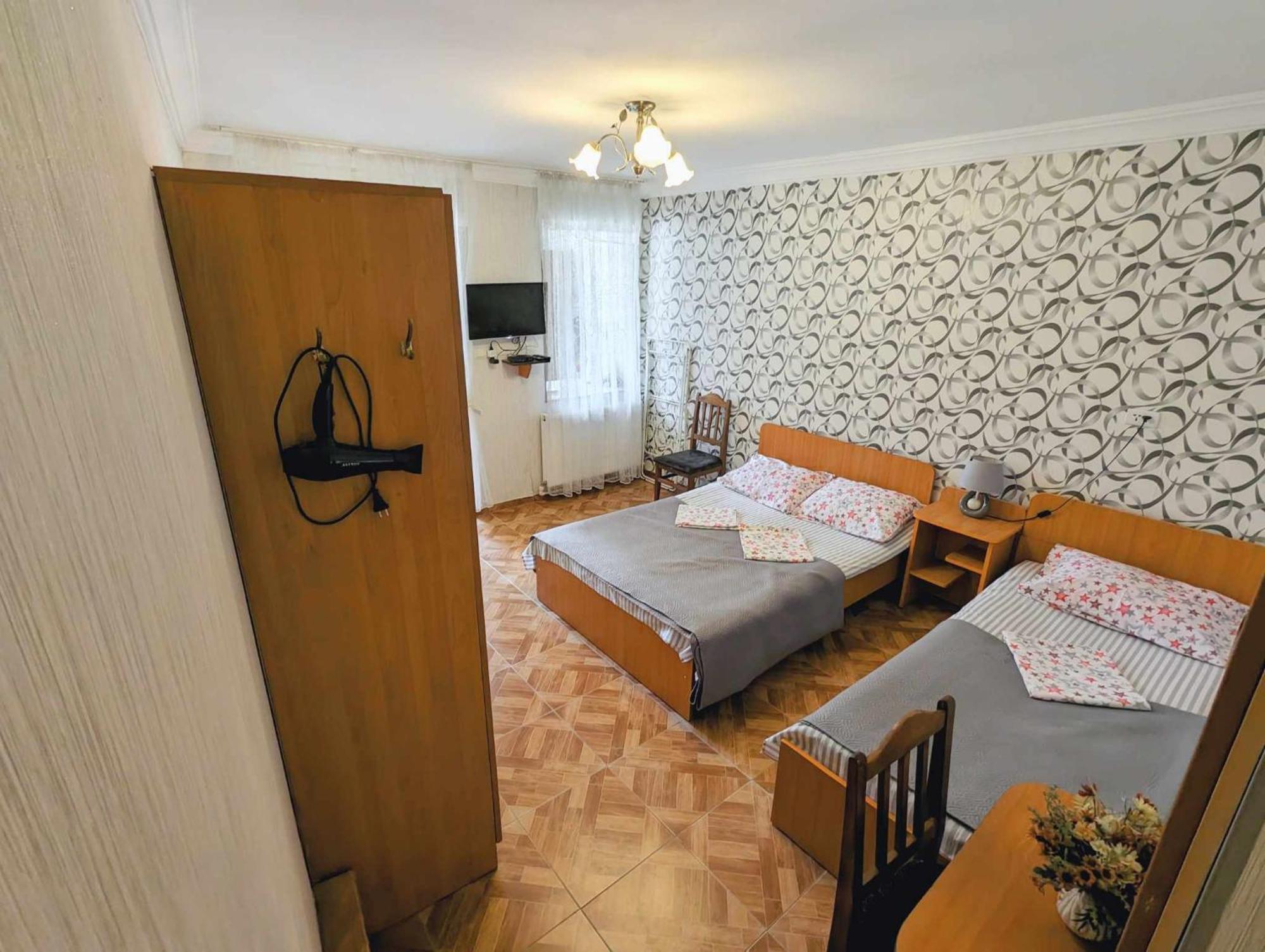 Paata'S Guesthouse 博尔若米 外观 照片