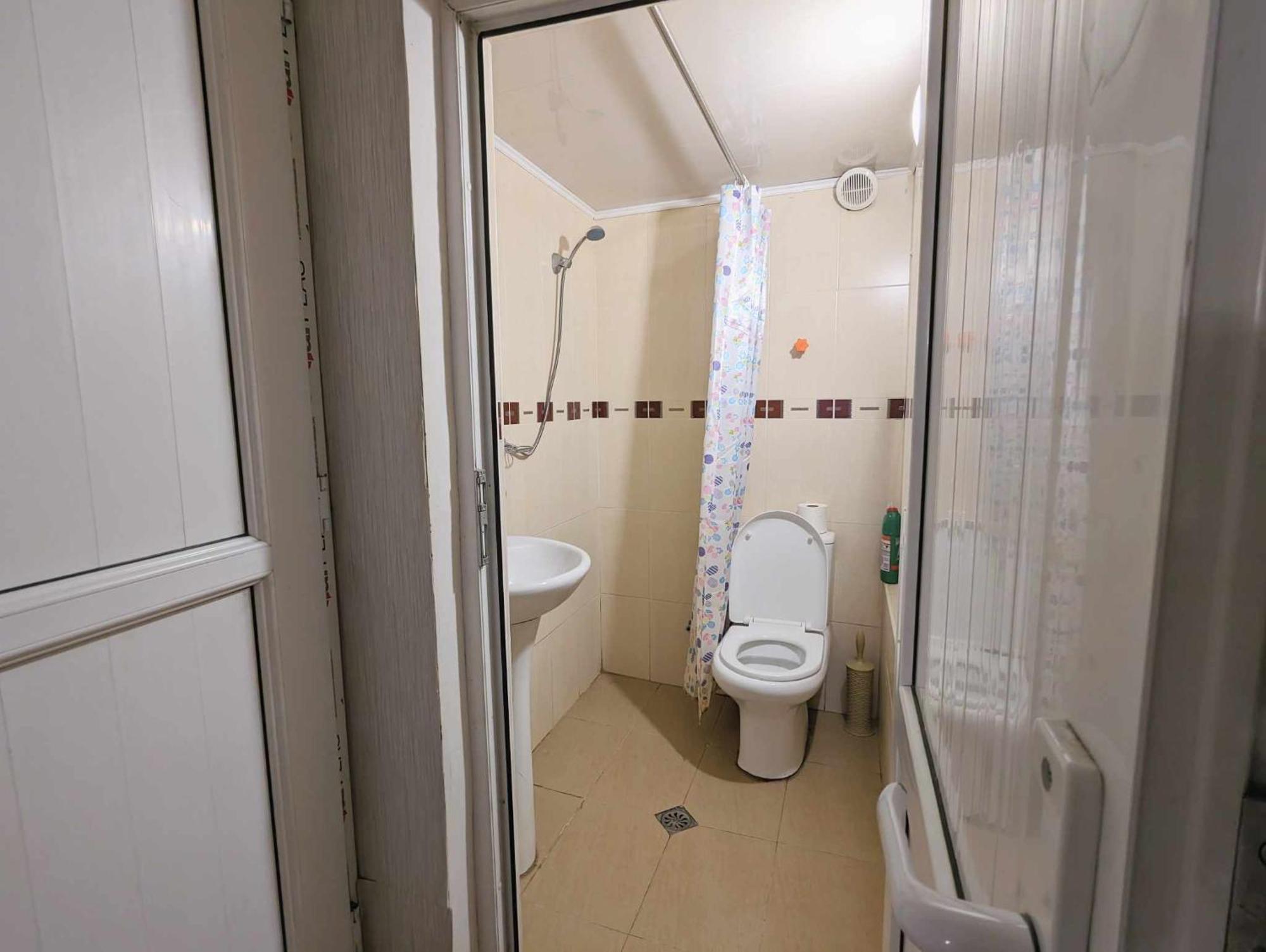 Paata'S Guesthouse 博尔若米 外观 照片